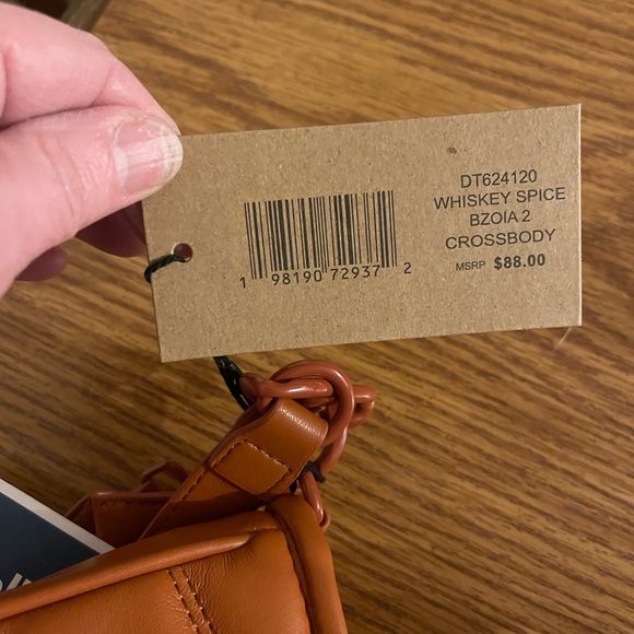 New Steve Madden Crossbody - Picture 2 of 2